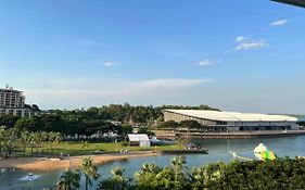 Luxury Waterfront Stay 1Bdr
